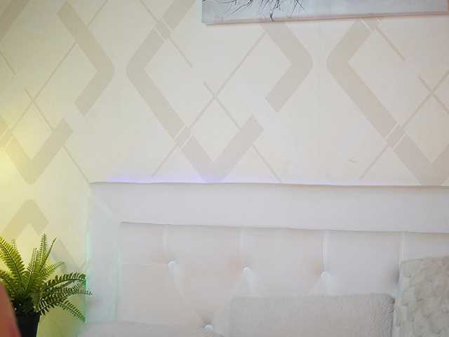 JadeHasy's BongaCams show and profile