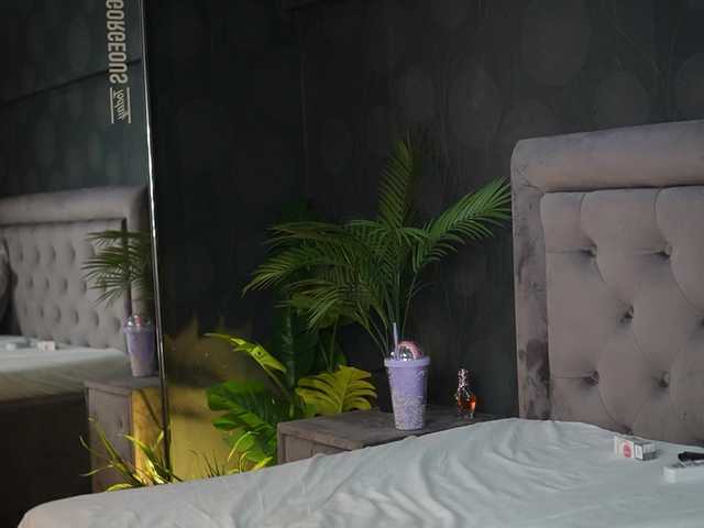 CelineHeaven's BongaCams show and profile