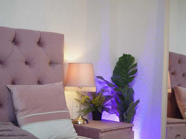 AmeliaJupiter's BongaCams show and profile