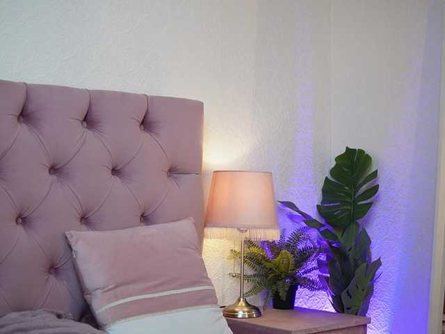 AmeliaJupiter's BongaCams show and profile