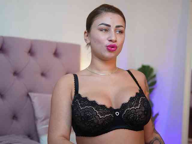 AmeliaJupiter webcam