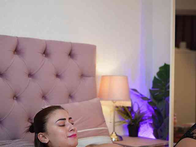 AmeliaJupiter webcam