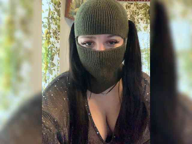 ZetaJones Live Webcam on BongaCams