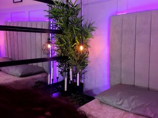 MaddieEvans Porn Show