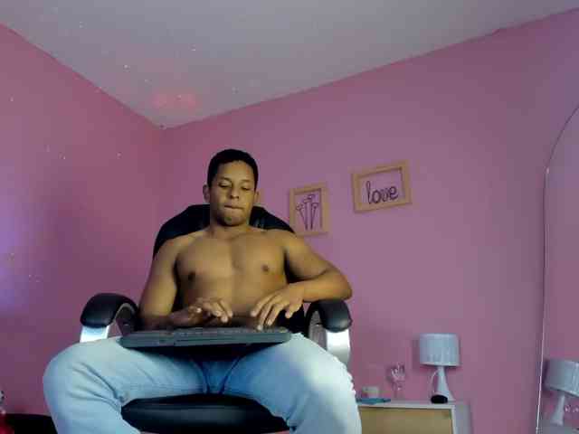 THE-HOT-MEN THE-HOT-MEN