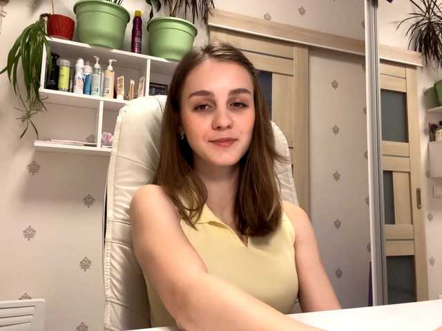 LizetteKhat from BongaCams