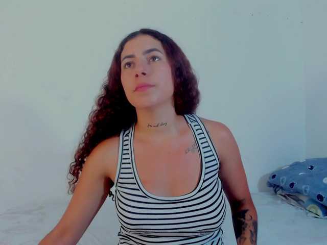 miaapons's BongaCams show and profile