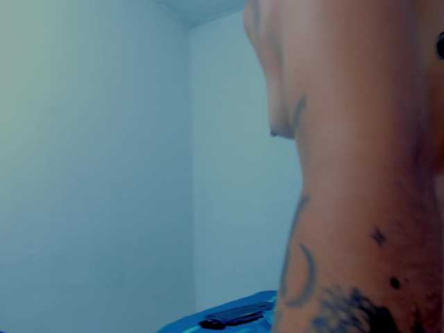 miaapons's BongaCams show and profile