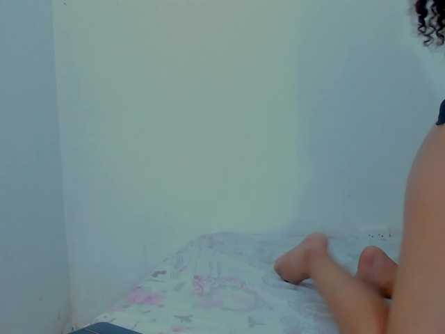 miaapons's BongaCams show and profile