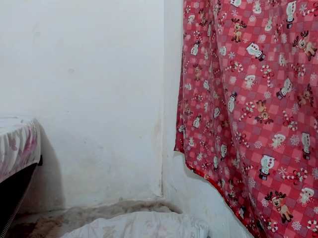 miaapons's BongaCams show and profile