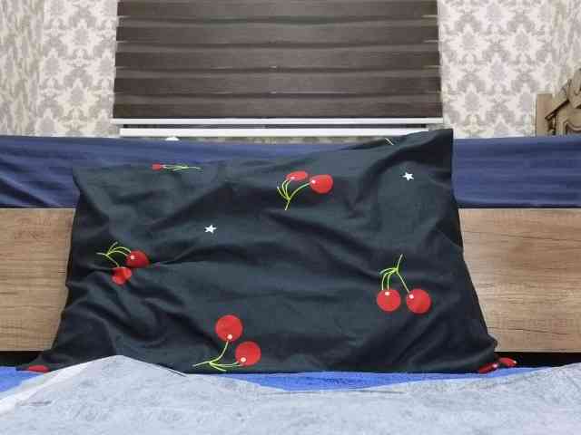 YourSweetheart777 webcam