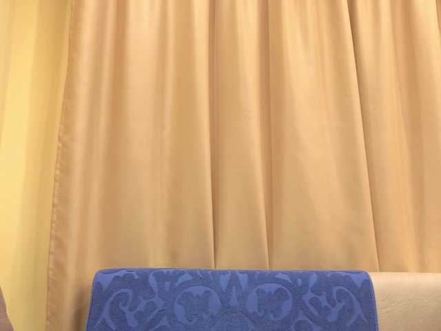 Onebigkiss's BongaCams show and profile