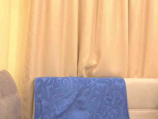 Onebigkiss Live Webcam on BongaCams