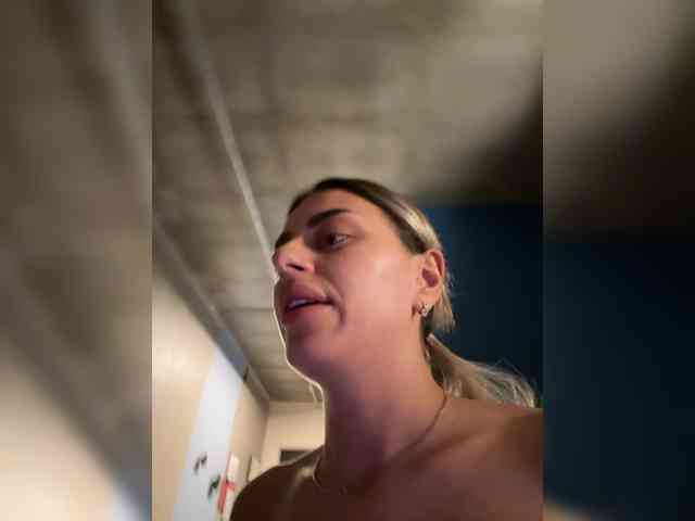 HannahRay1 Live Webcam on BongaCams