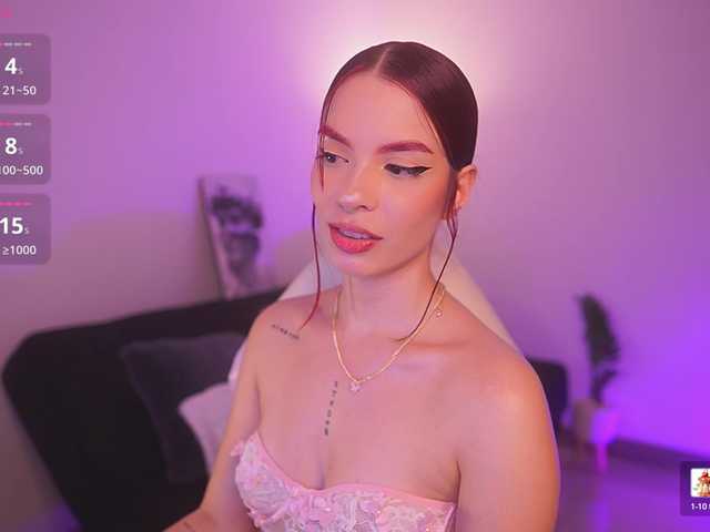 SusannaMoore's BongaCams show and profile