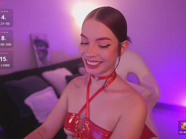 SusannaMoore's BongaCams show and profile