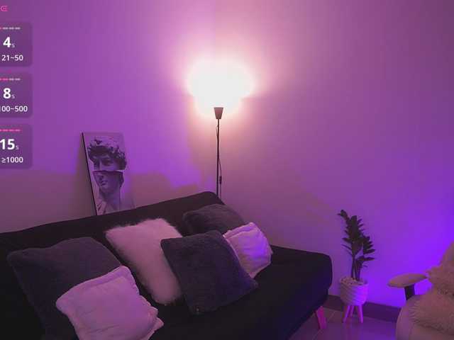 SusannaMoore's BongaCams show and profile