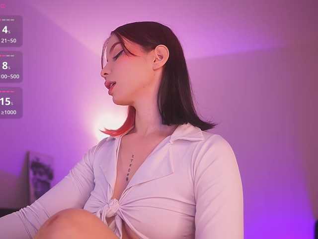 SusannaMoore's BongaCams show and profile