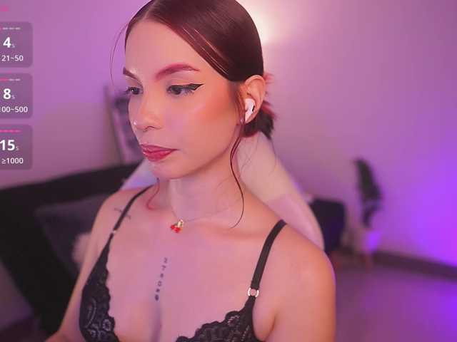 SusannaMoore live cam