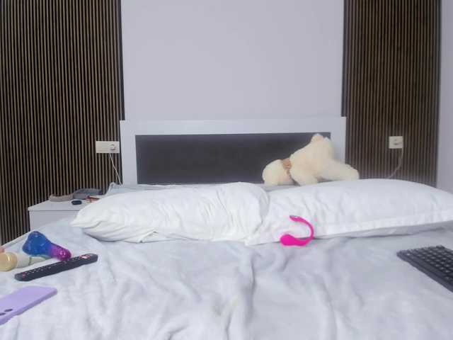 Amorcae's BongaCams show and profile