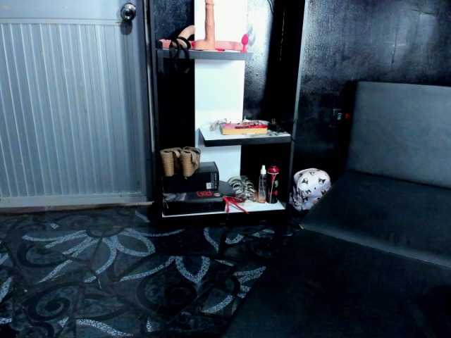 OldmanGoticdestroy's BongaCams show and profile