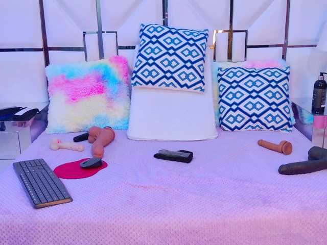 VeronicaSttar's BongaCams show and profile