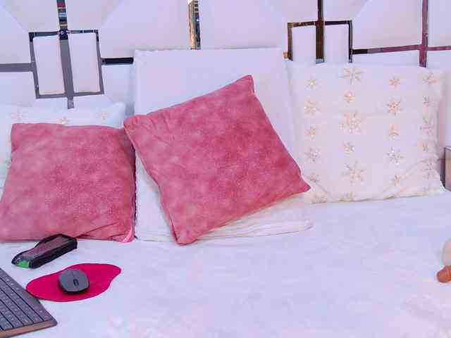 VeronicaSttar webcam