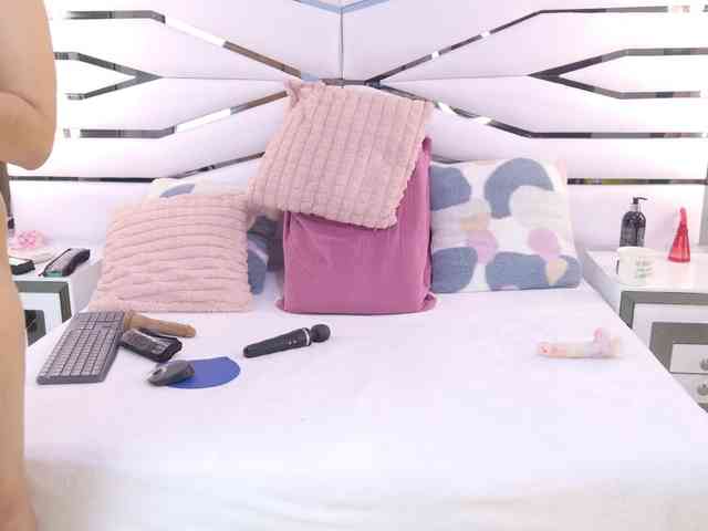 VeronicaSttar webcam