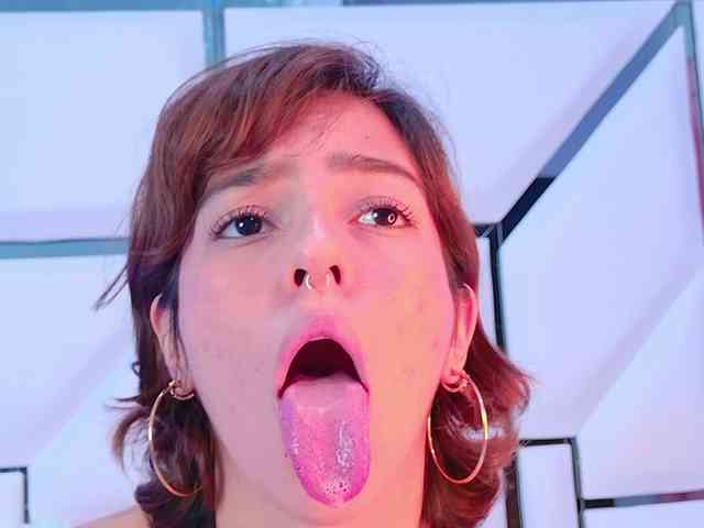 VeronicaSttar webcam