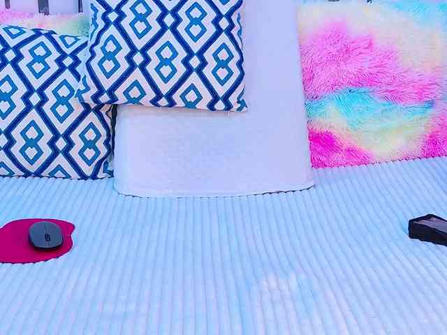 VeronicaSttar webcam