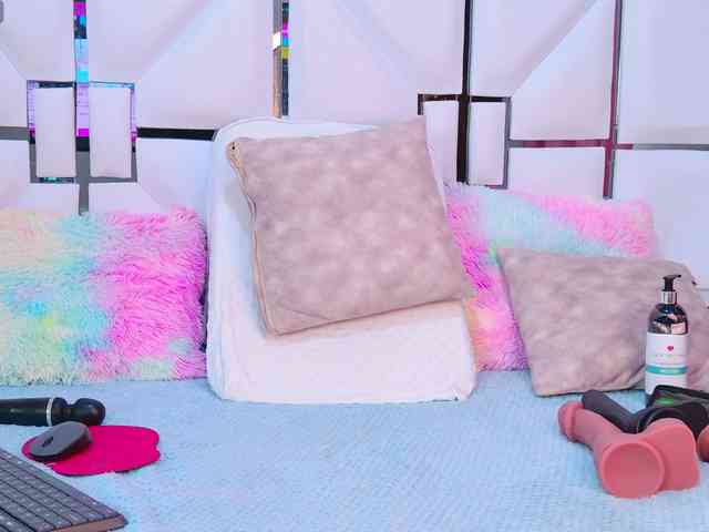 VeronicaSttar webcam