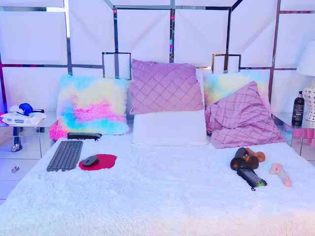 VeronicaSttar webcam