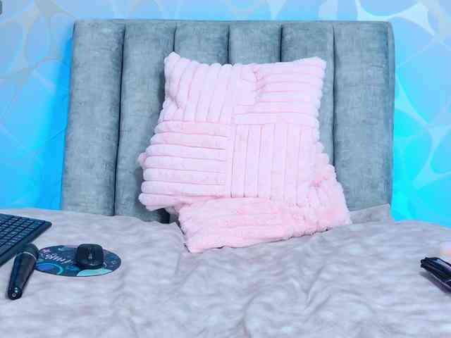 VeronicaSttar webcam