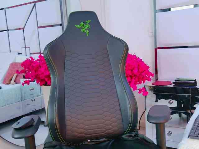 VeronicaSttar webcam