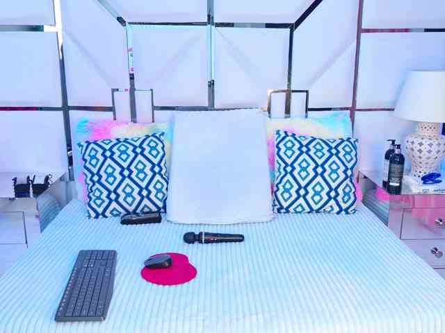 VeronicaSttar webcam