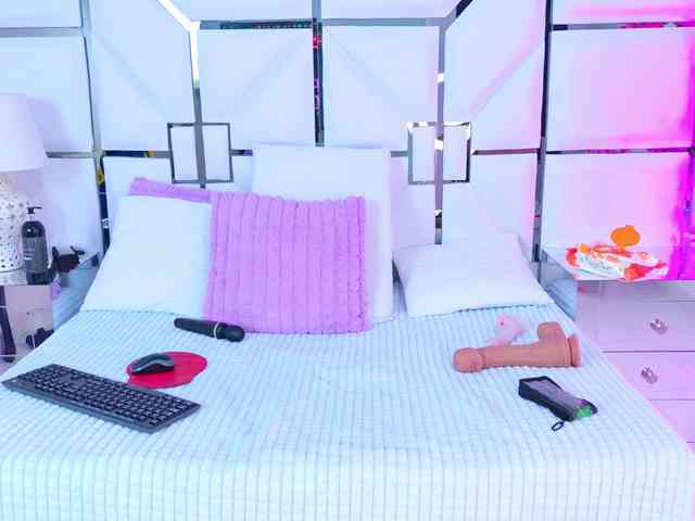 VeronicaSttar webcam