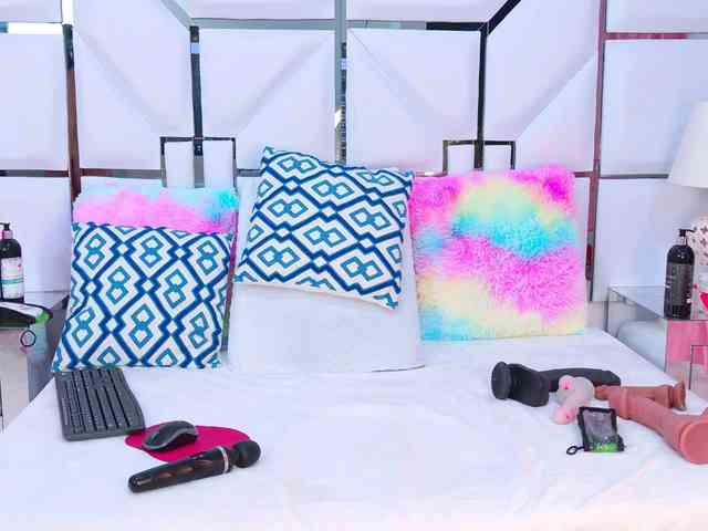 VeronicaSttar webcam