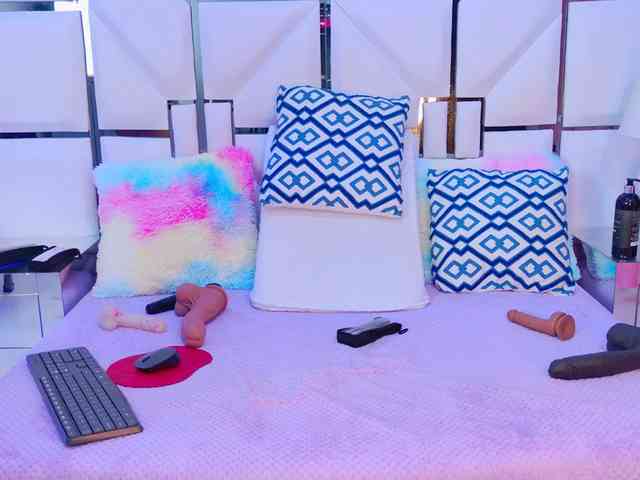 VeronicaSttar webcam