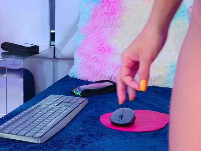 VeronicaSttar webcam