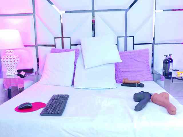 VeronicaSttar webcam