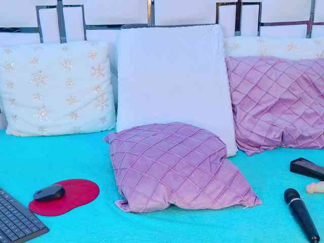 VeronicaSttar webcam