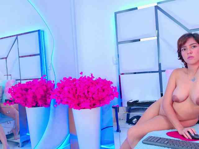 VeronicaSttar webcam