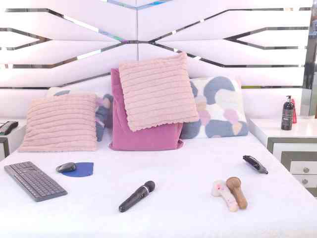 VeronicaSttar webcam