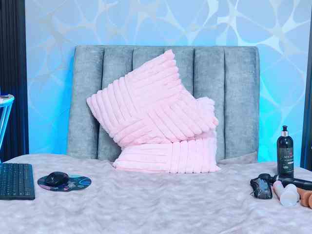 VeronicaSttar webcam