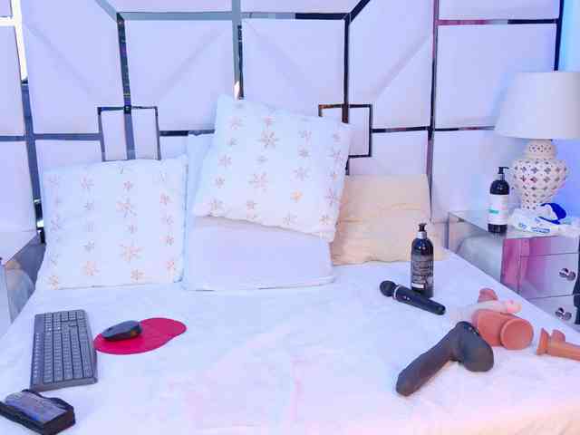 VeronicaSttar webcam