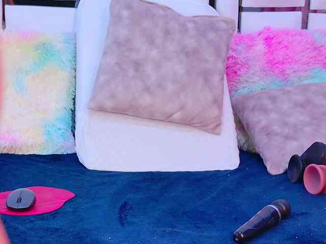 VeronicaSttar webcam