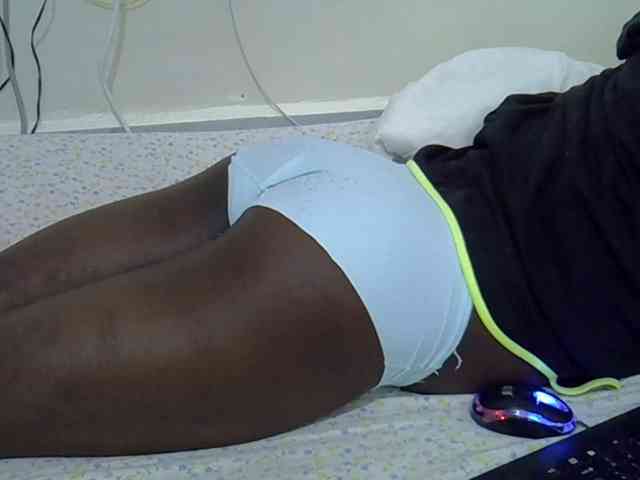 Blackmelanin30 webcam