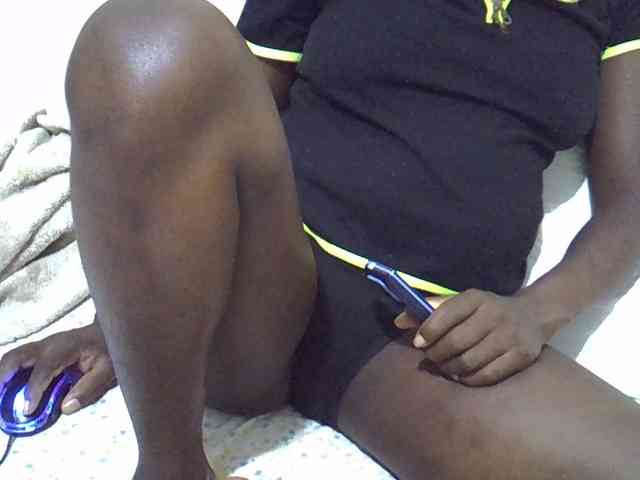 Blackmelanin30 webcam