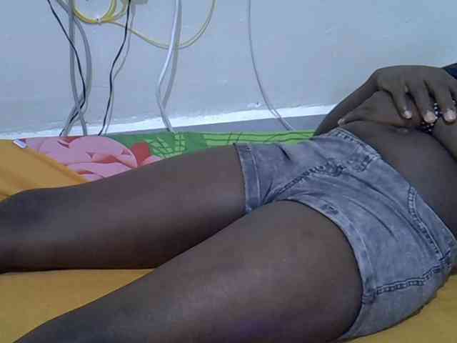 Blackmelanin30 webcam