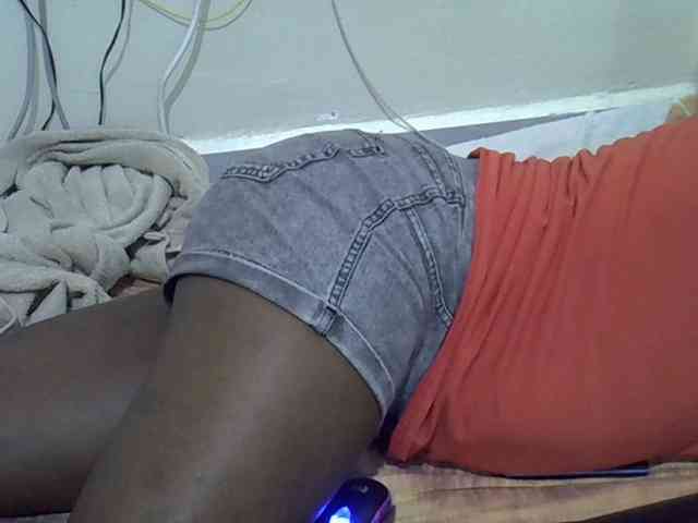 Blackmelanin30 webcam